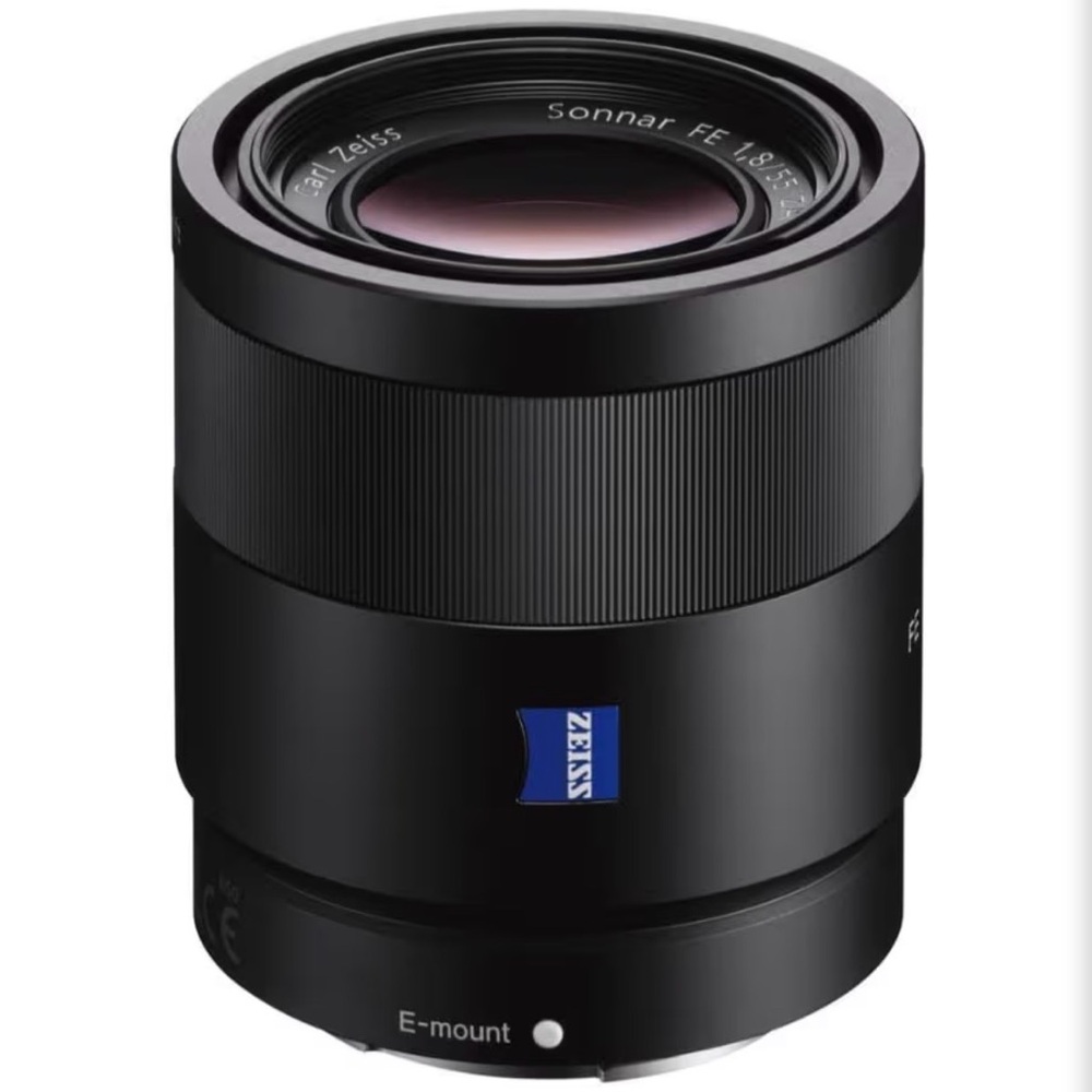 Sony Zeiss Sonnar FE 55mm f/1.8 E-mount Prime Lens - Black